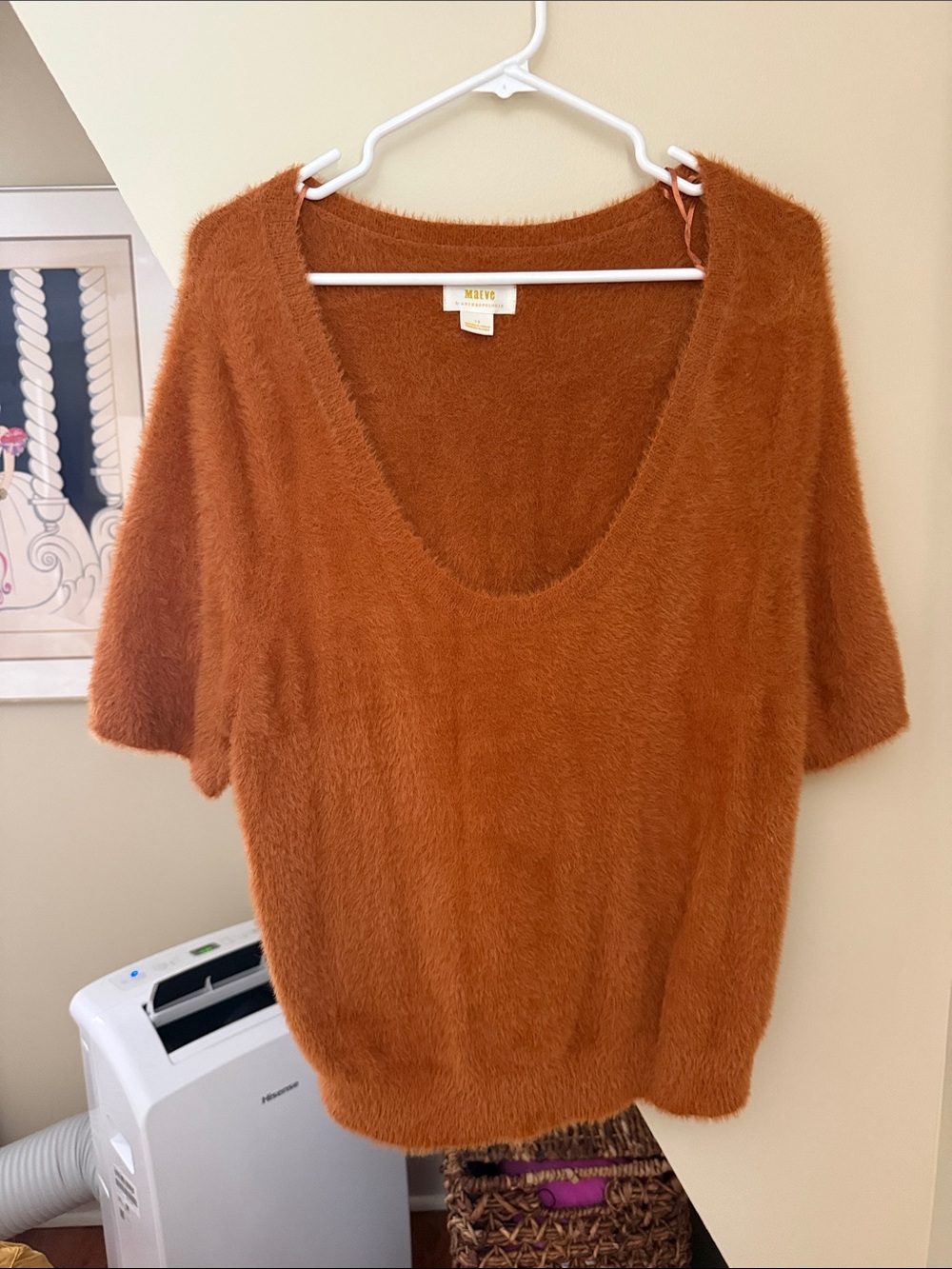 Anthropologie Maeve Fuzzy Scoop-Neck Short-Sleeve Sweater in Rust